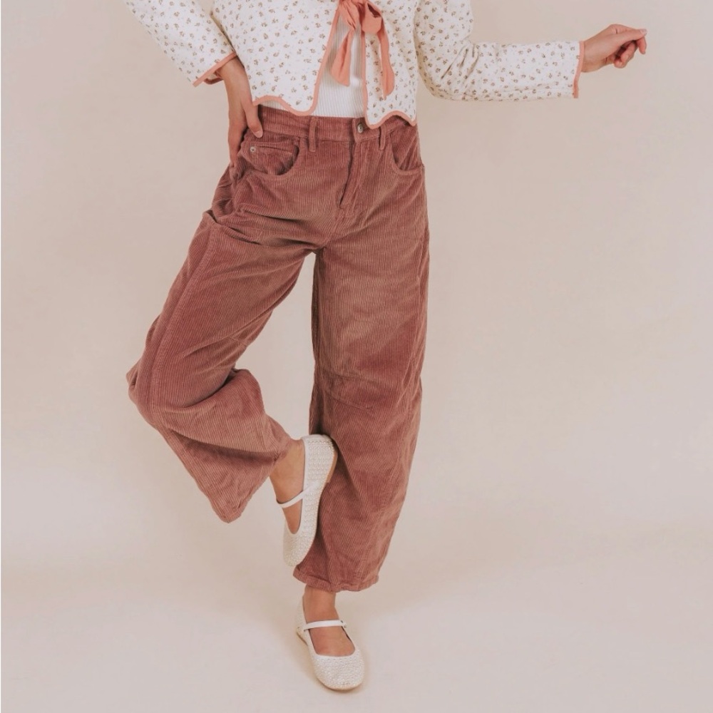 Free People NWOT Women's Corduroy Barrel Leg Courdaroy Pants - Blush - Picture 3 of 5